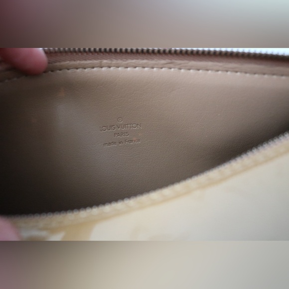 Louis Vuitton Barrel Bag - Picture 8 of 10